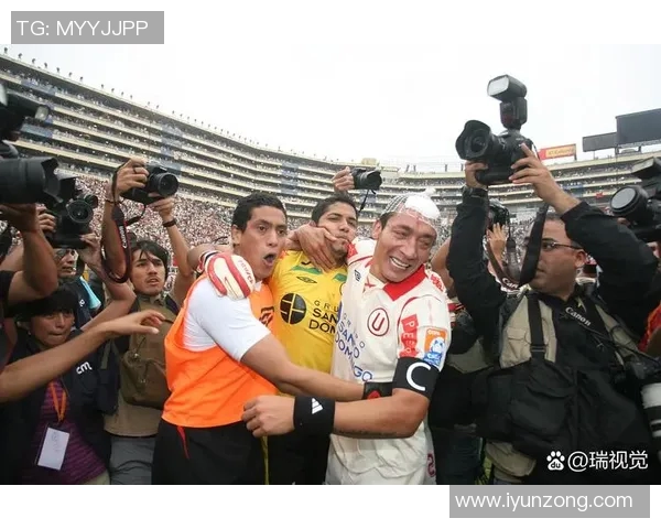 足球巨星突发重病病情危急 球迷与各界人士纷纷表达关切